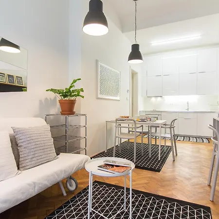 Stylish Modern Close To Charles Bridge And Dancing House By Easybnb *